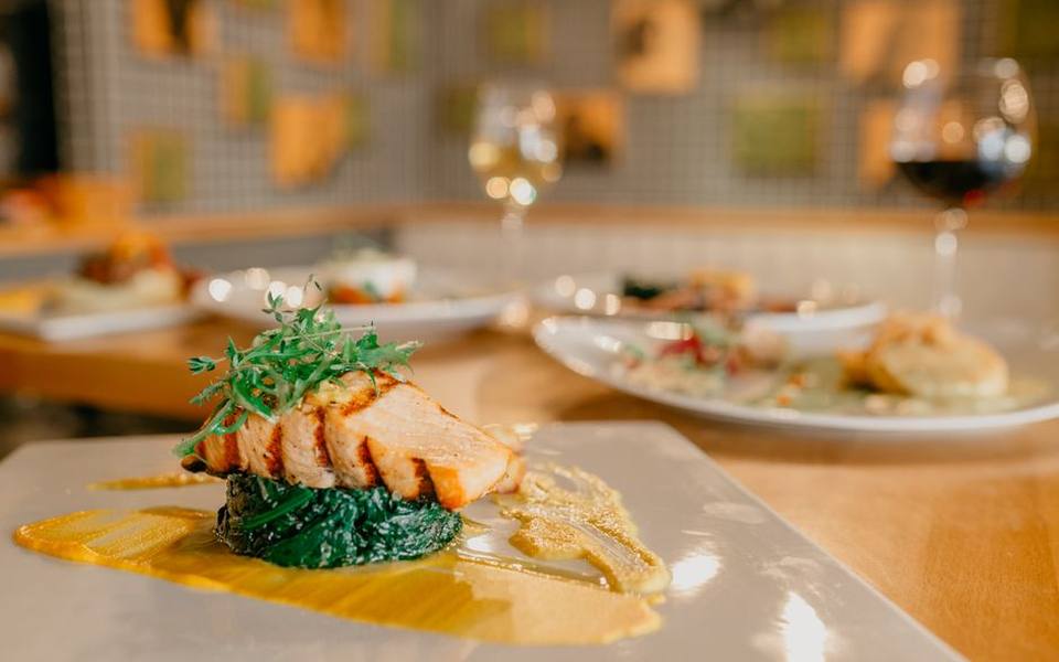 Pairing Principles for Fresh Fish and Shellfish Dishes
