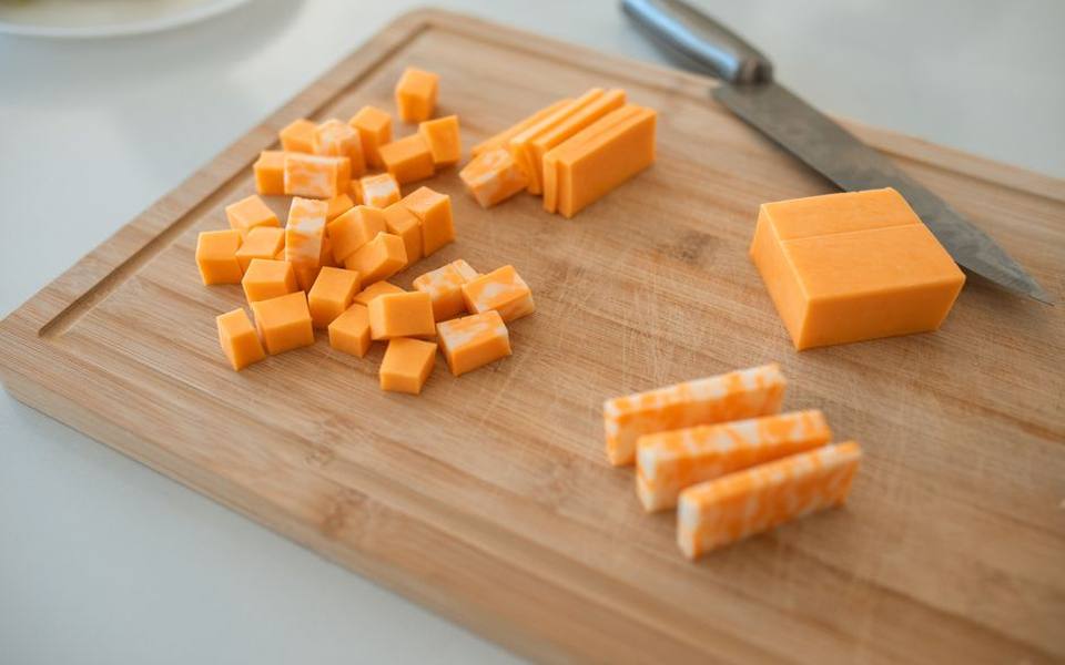 The Best Cheese Selections for Cabernet Sauvignon