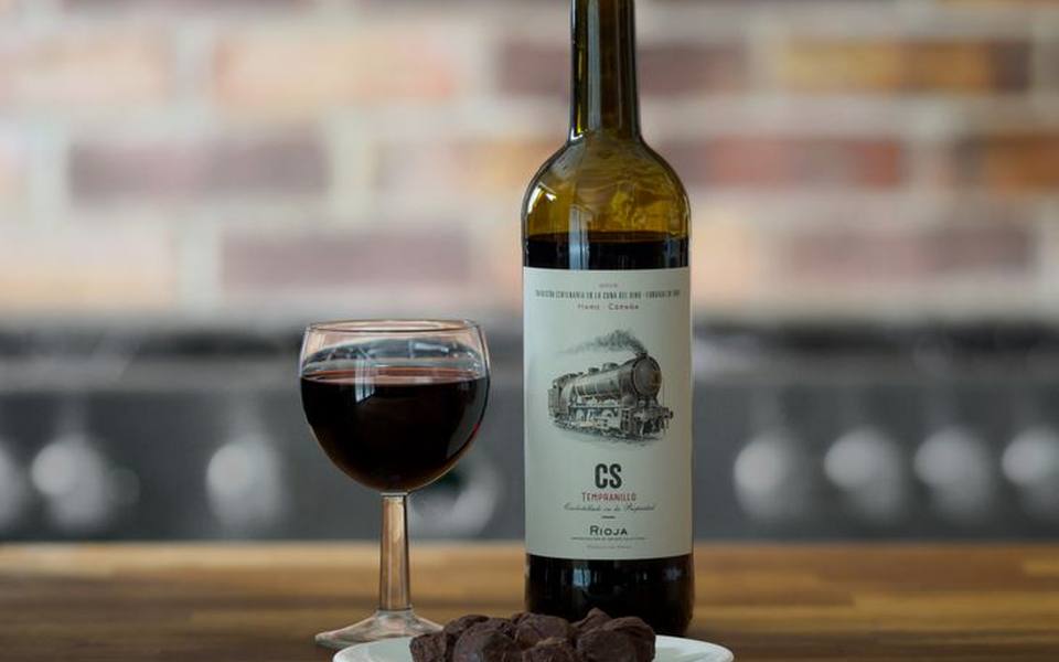 The Sweet Finish: Navigating Chocolate and Dessert Wines